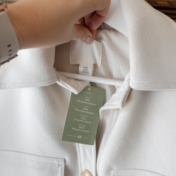 NWT H&M Women’s Ivory Coat Size XS Button Front Utility Pocket Jacket - Picture 4 of 8